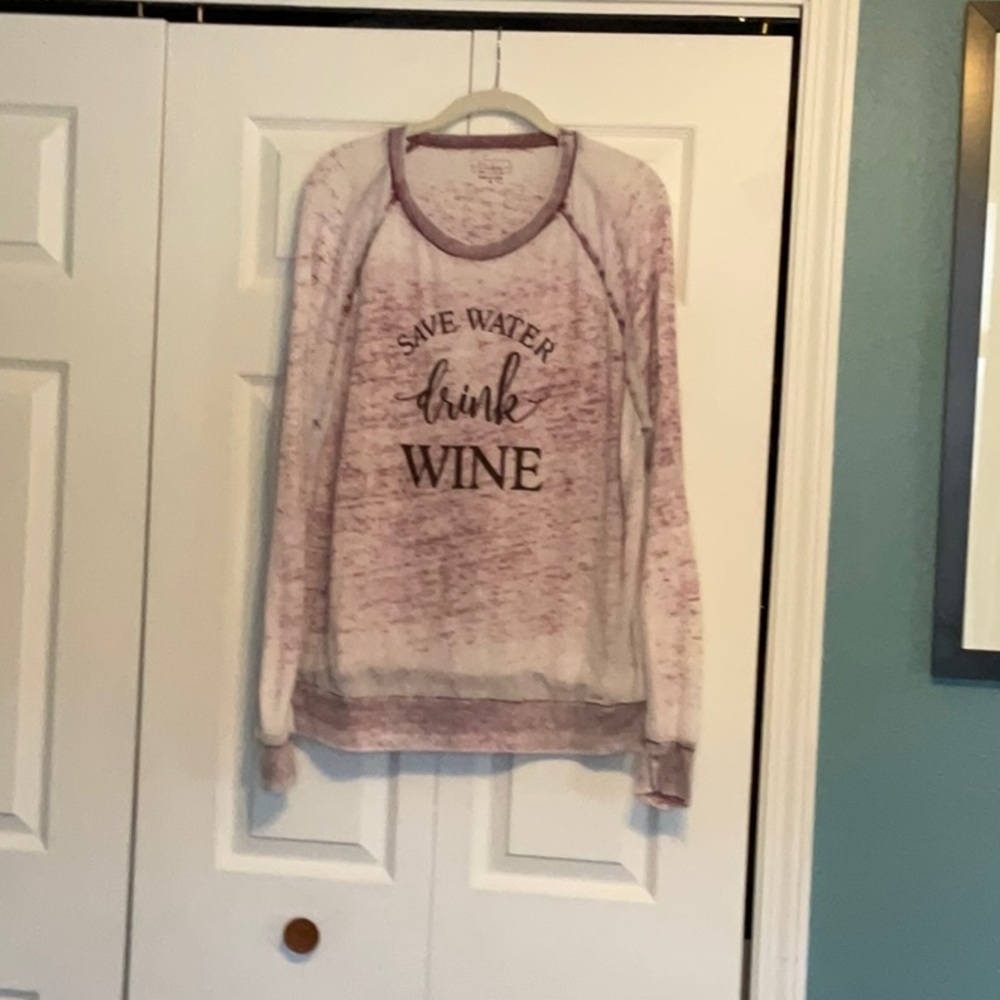 Mikey raglan almost sheer/comfortable t-shirt. XL.